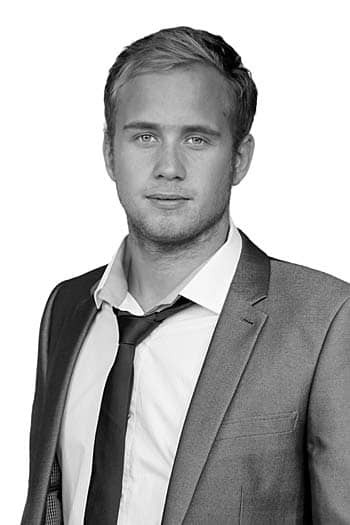 Image of a Crooner